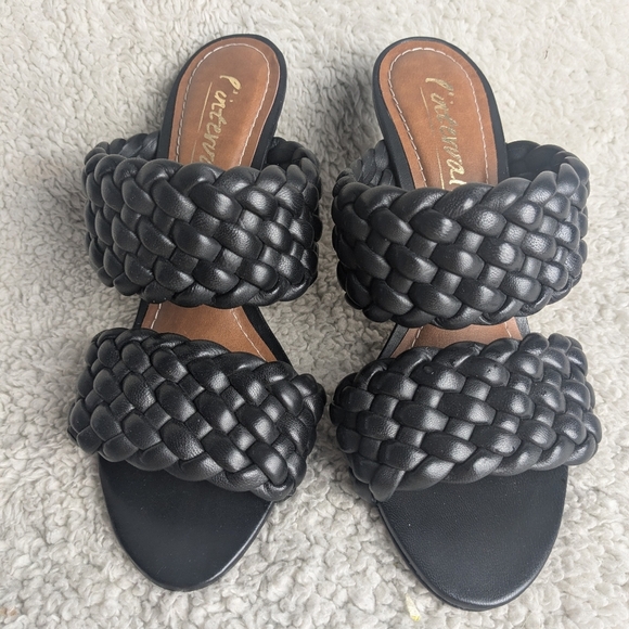 L'INTERVALLE Heel Black Leather Sandals Size  8 Made In Brazil - Picture 2 of 8